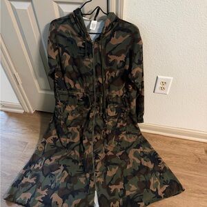 Women's Camouflage Hooded Anorak - Green/Brown